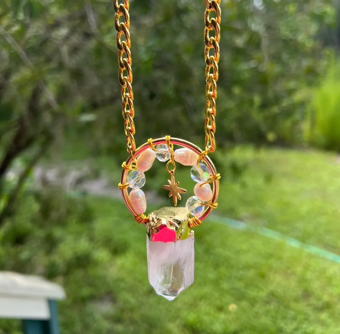 Gold Pearl O-ring Necklace